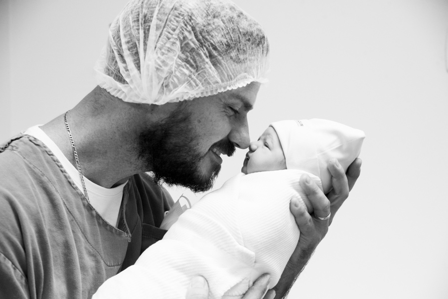 FOTOS PARTO
FOTOGRAFIA NASCIMENTO
MATERNIDADE
ESTUDIO MAIRA HELENA
FOTOGRAFIA DE BEBÊ