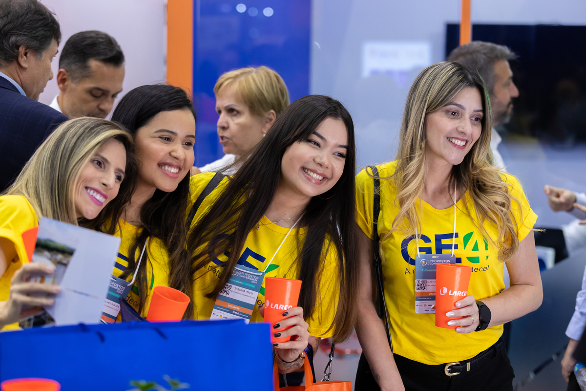 Expopostos-2024-realizado-em-sao-paulo-realizado-cobertura-fotográfica-profissional-do-evento-corporativo