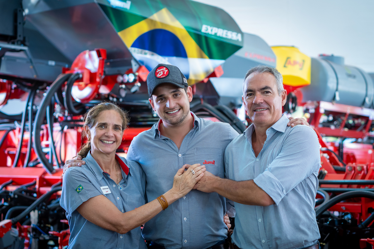 cobertura-fotografica-stand-jumil-na-agrishow-2024