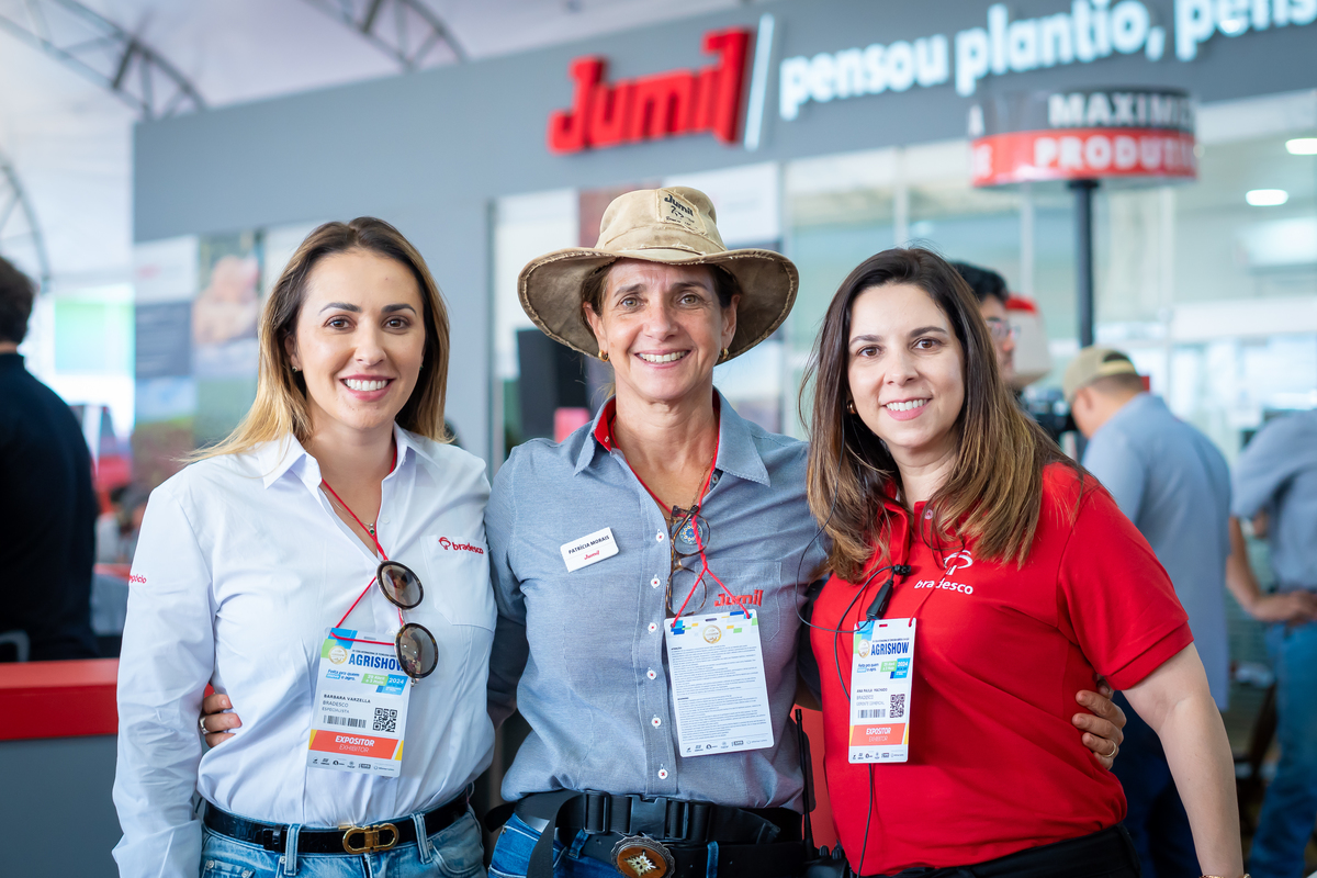 cobertura-fotografica-stand-jumil-na-agrishow-2024