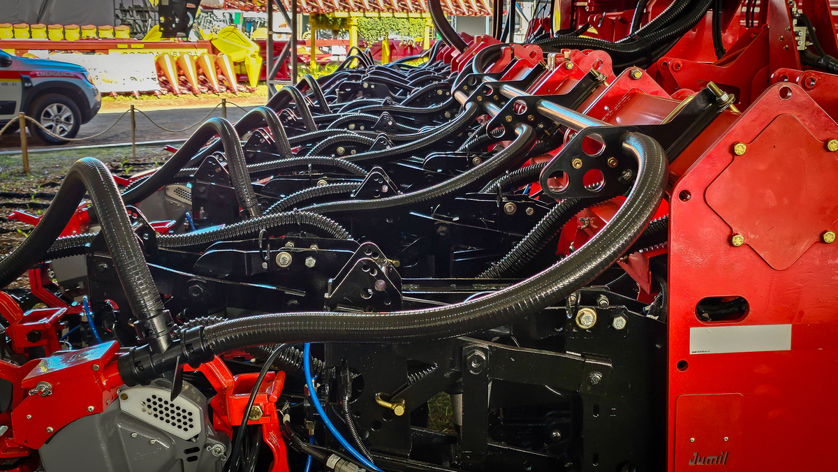 cobertura-fotografica-stand-jumil-na-agrishow-2024