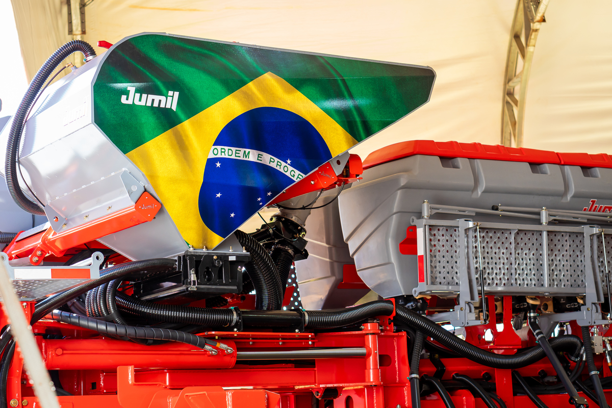 cobertura-fotografica-stand-jumil-na-agrishow-2024