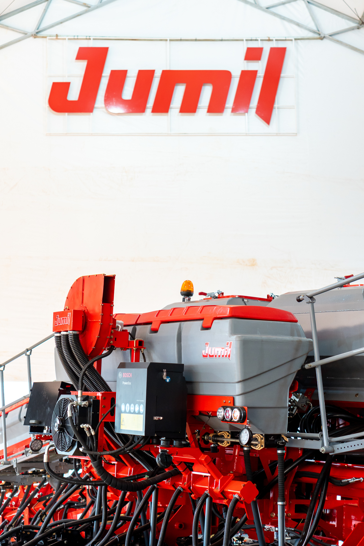 cobertura-fotografica-stand-jumil-na-agrishow-2024