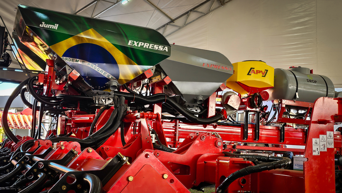 cobertura-fotografica-stand-jumil-na-agrishow-2024