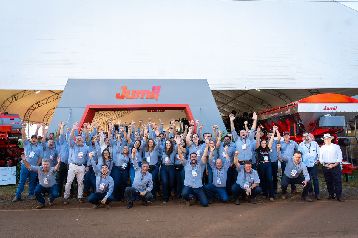 cobertura-fotografica-stand-jumil-na-agrishow-2024
