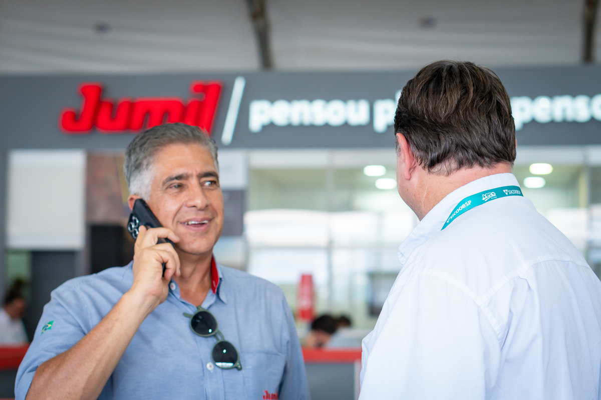 cobertura-fotografica-stand-jumil-na-agrishow-2024