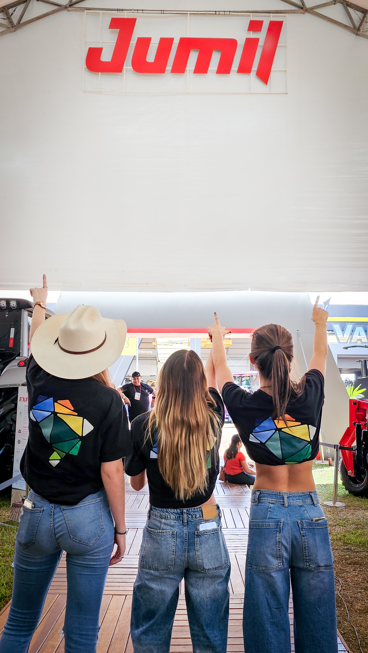 cobertura-fotografica-stand-jumil-na-agrishow-2024