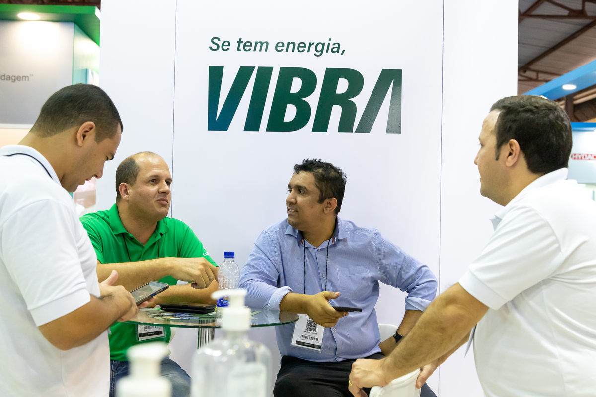 Retratando Conexões e Inovação na Feira da Vibra