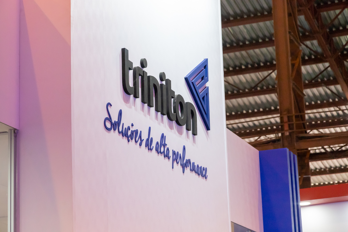 Capturando a Grandeza do Stand da Triniton na Fenasucro 