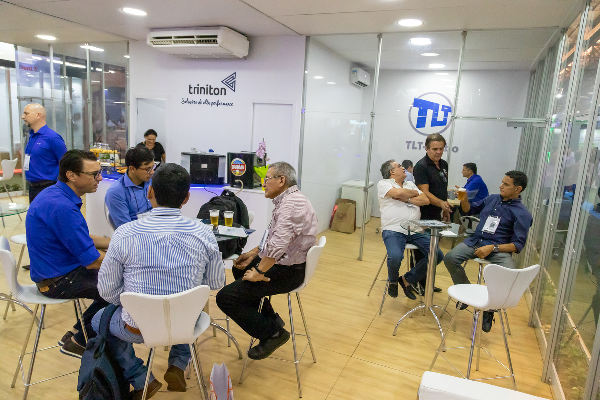 Capturando a Grandeza do Stand da Triniton na Fenasucro 