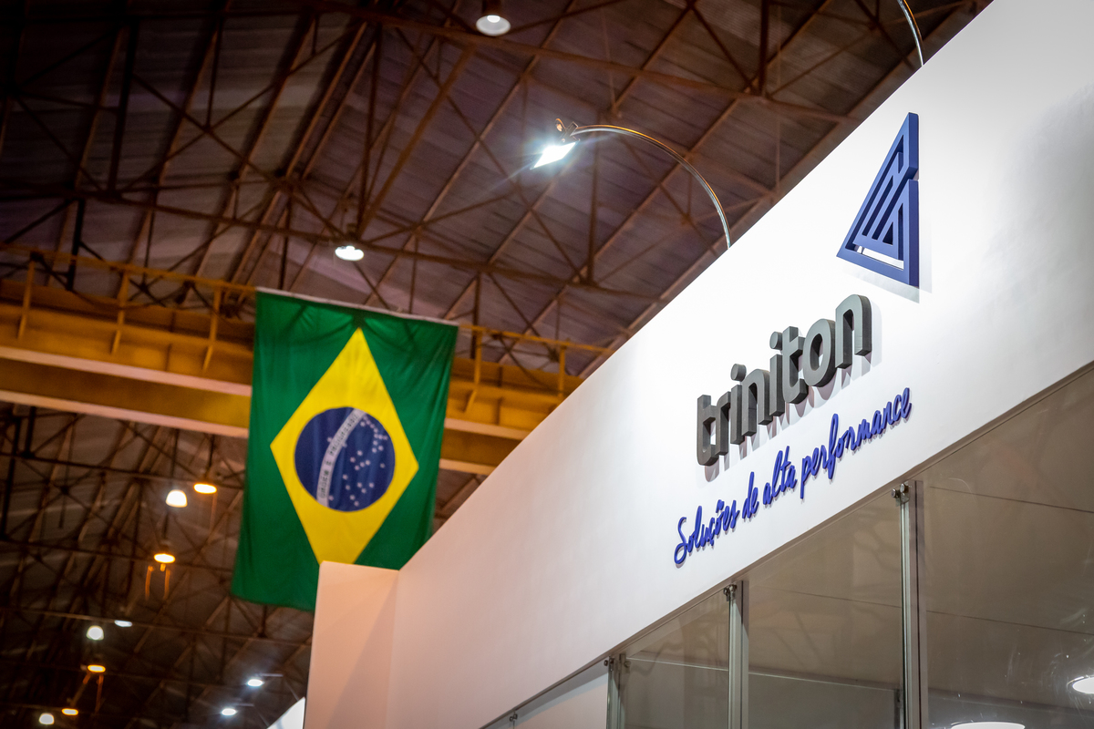 Capturando a Grandeza do Stand da Triniton na Fenasucro 