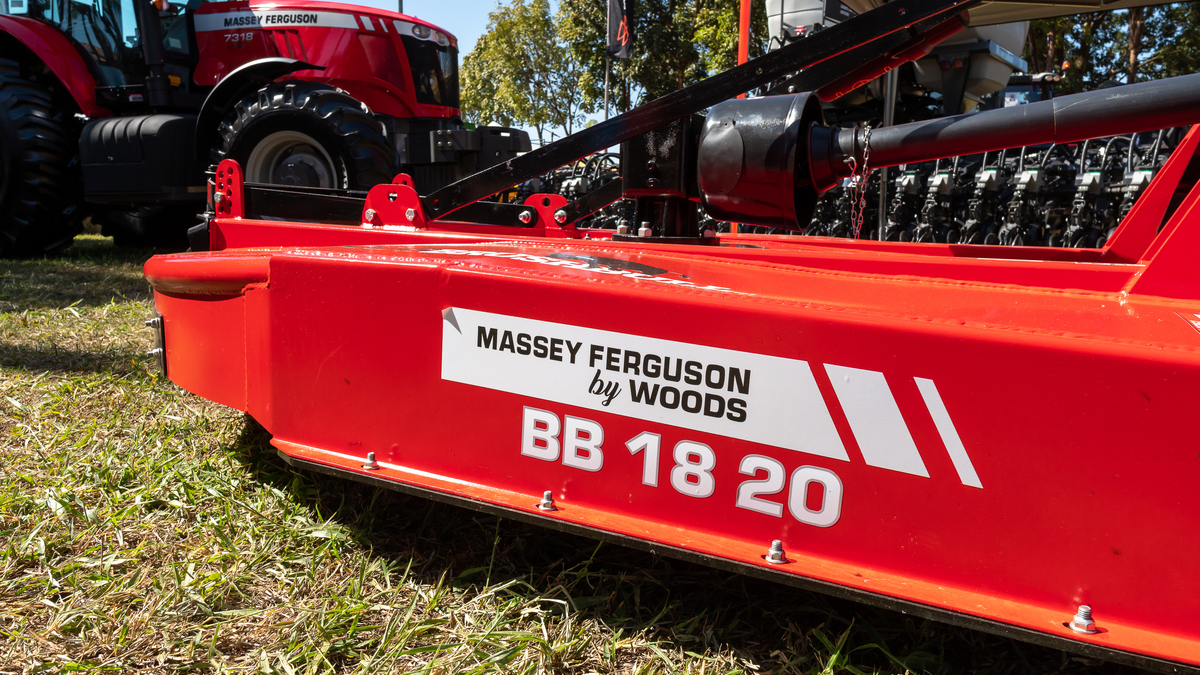 Fotografando Inovação e Tradição: Massey Ferguson na Feira Copercitrus 