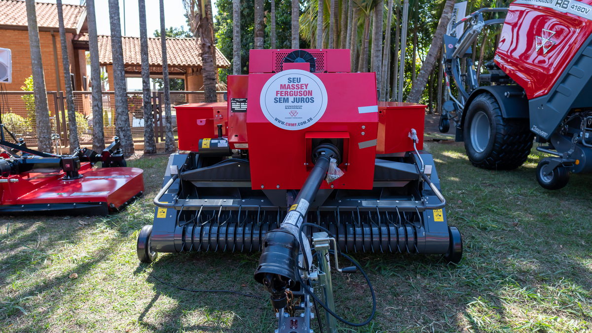 Fotografando Inovação e Tradição: Massey Ferguson na Feira Copercitrus 