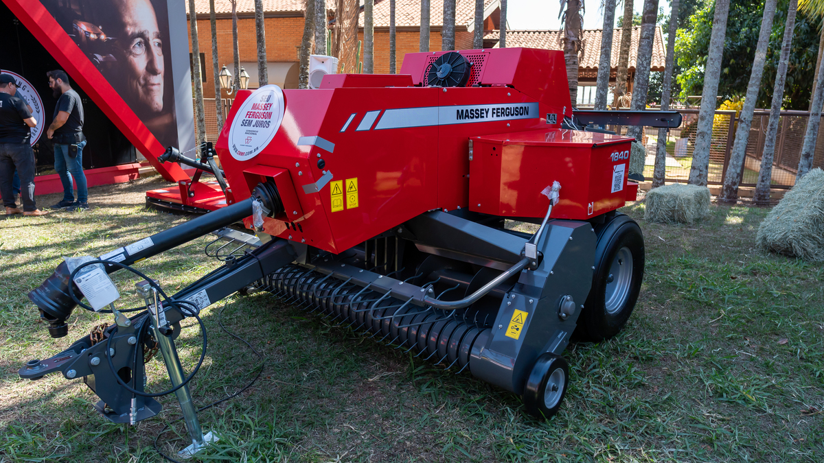 Fotografando Inovação e Tradição: Massey Ferguson na Feira Copercitrus 