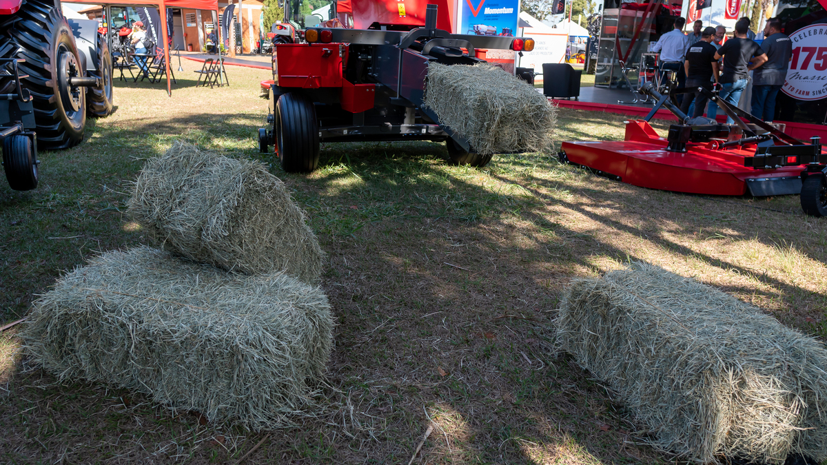 Fotografando Inovação e Tradição: Massey Ferguson na Feira Copercitrus 