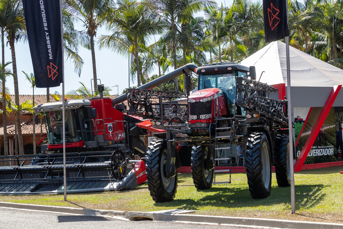 Fotografando Inovação e Tradição: Massey Ferguson na Feira Copercitrus 