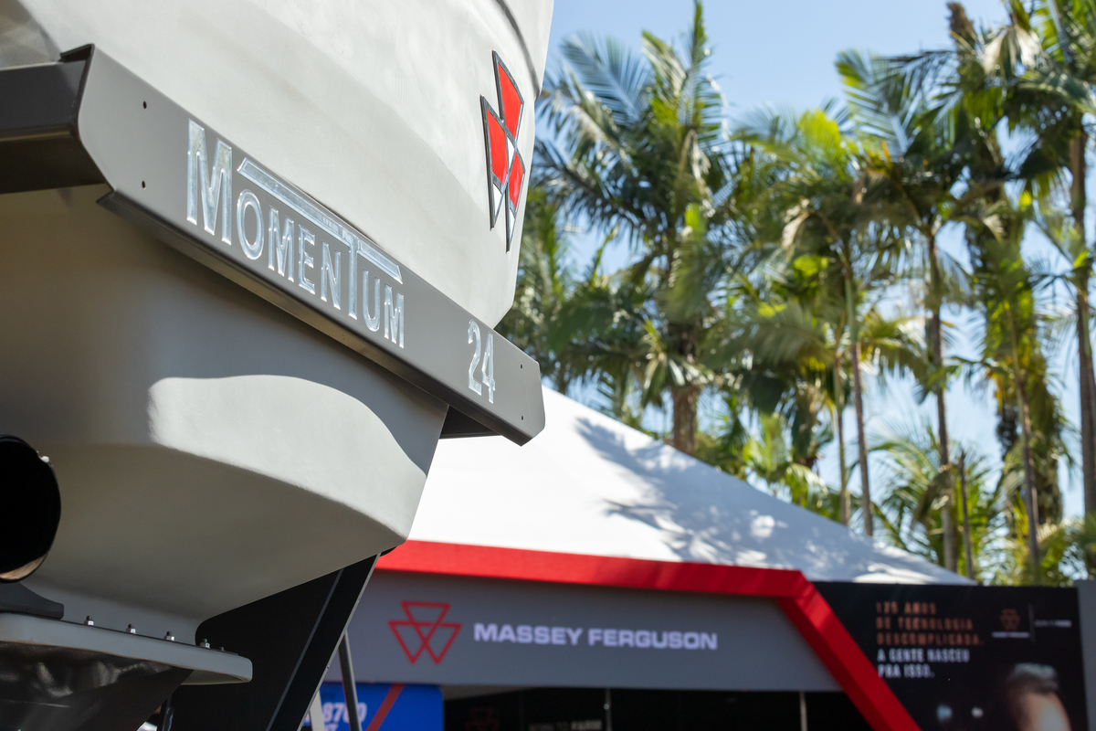 Fotografando Inovação e Tradição: Massey Ferguson na Feira Copercitrus 