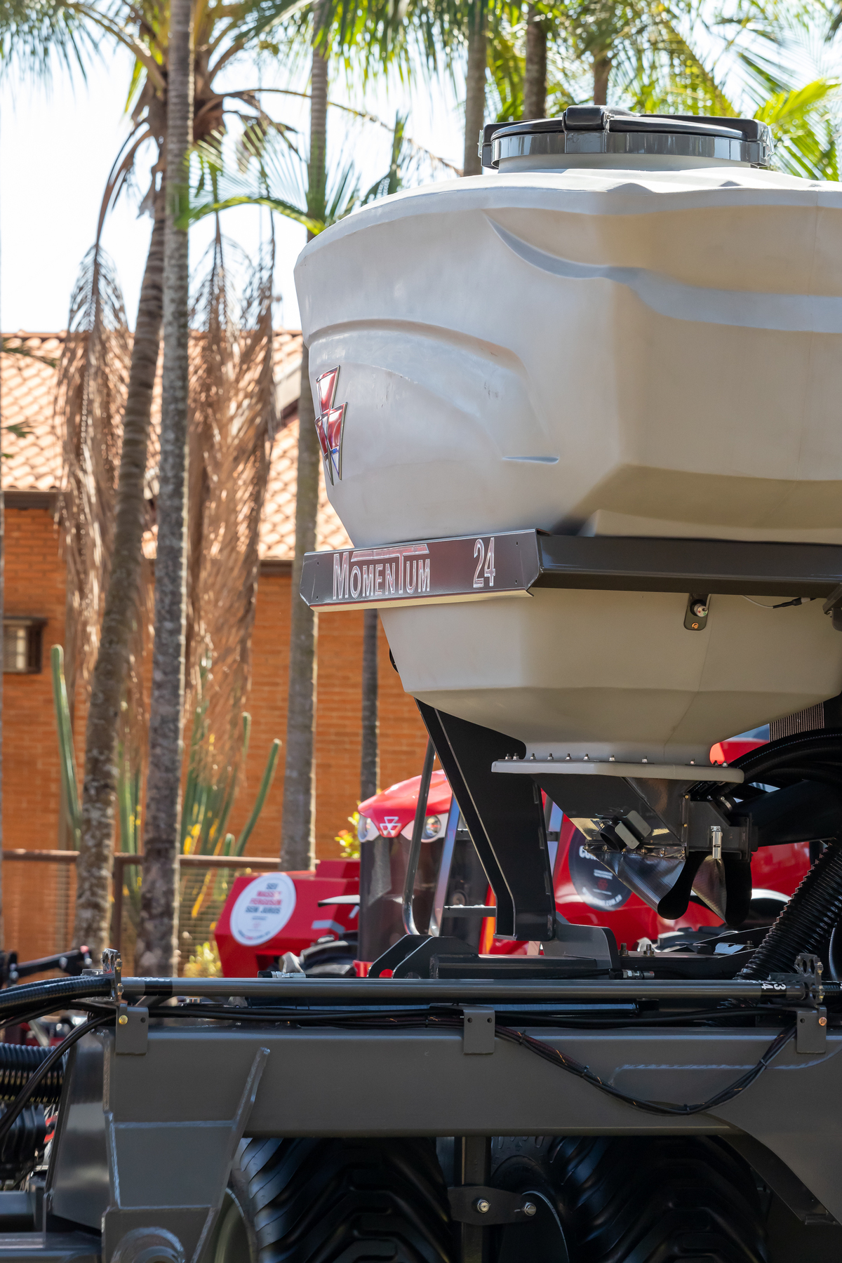 Fotografando Inovação e Tradição: Massey Ferguson na Feira Copercitrus 