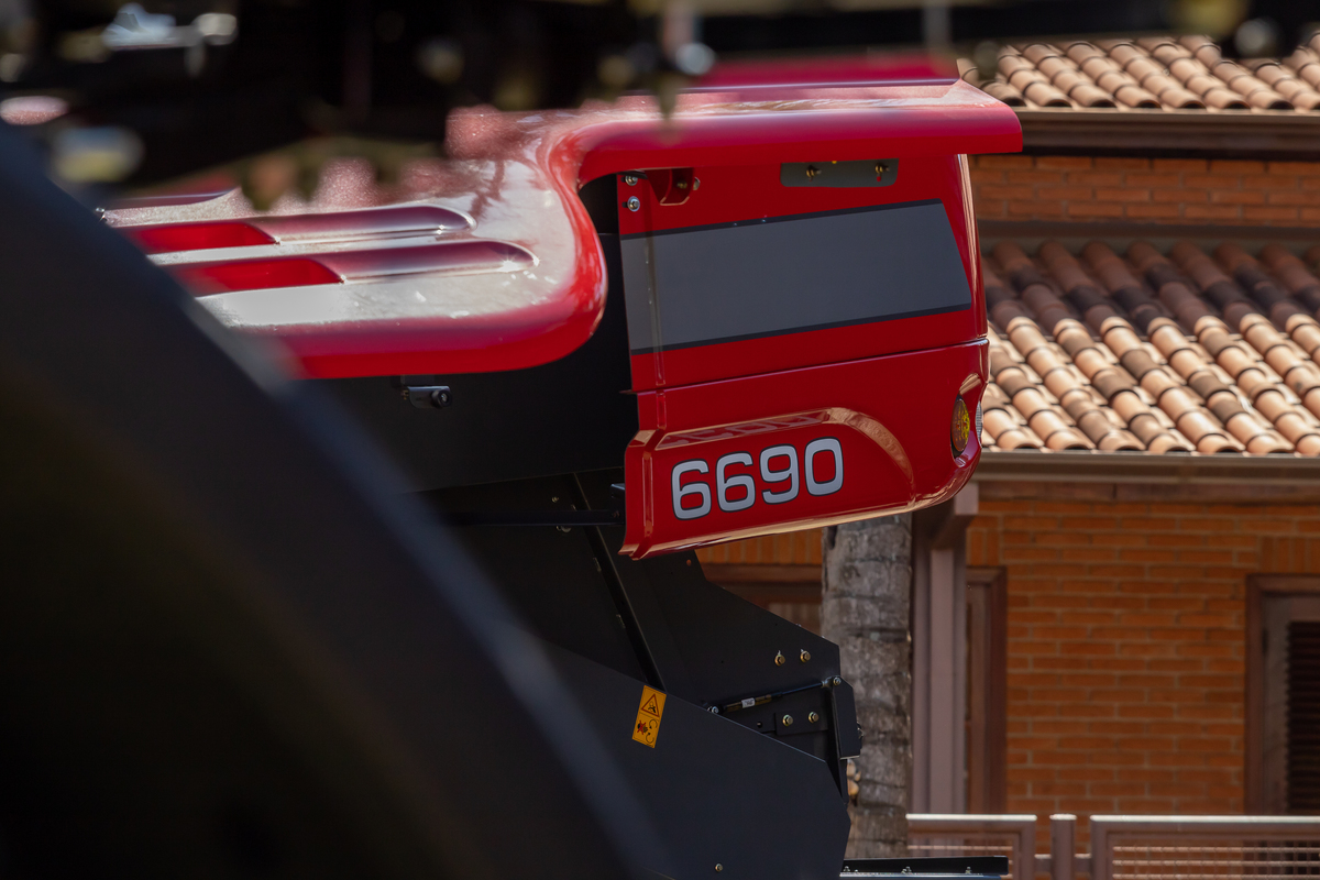 Fotografando Inovação e Tradição: Massey Ferguson na Feira Copercitrus 