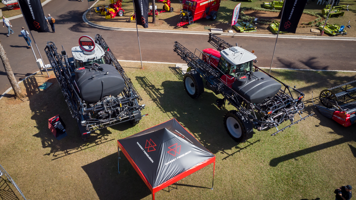 Fotografando Inovação e Tradição: Massey Ferguson na Feira Copercitrus 