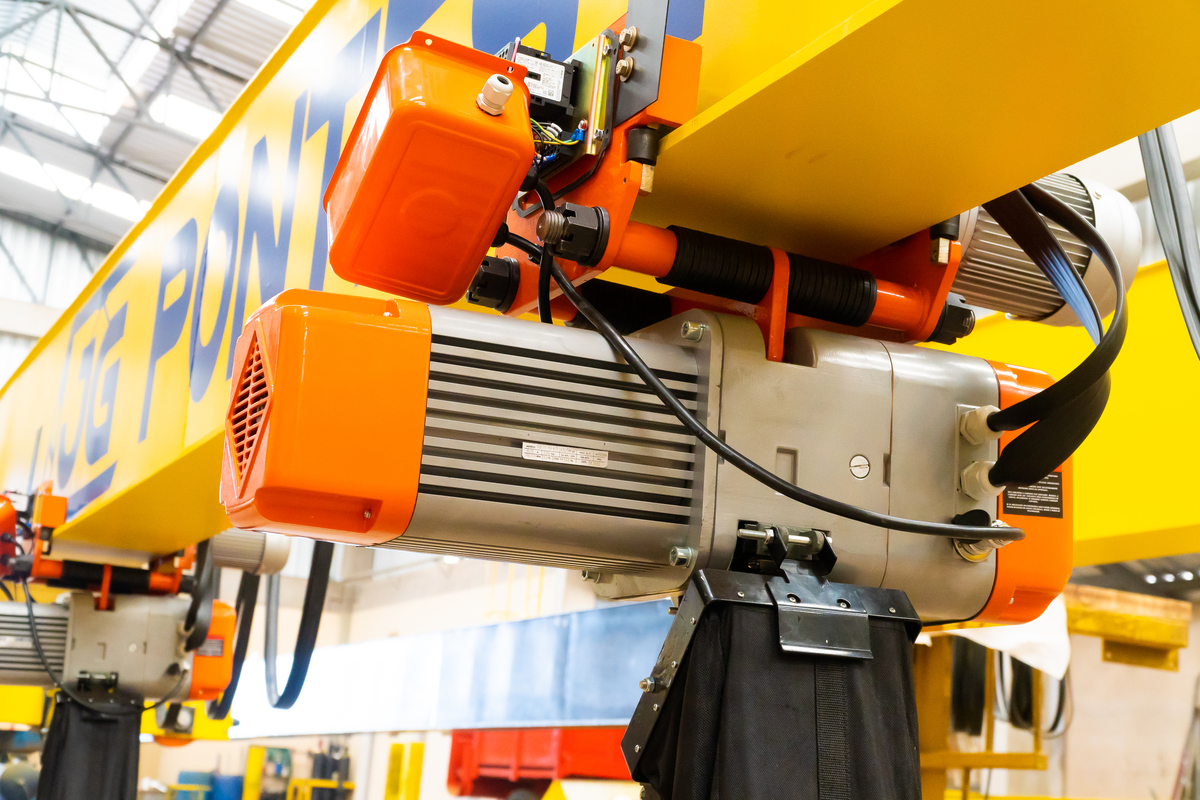 Documentando a Engenharia em Ação: Produção e Embarque pela JP Pontes Rolantes