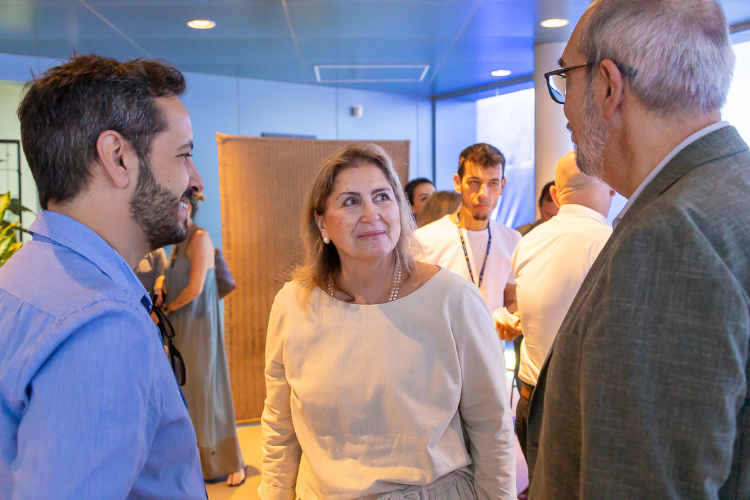 Cobertura Fotográfica do Evento de  Lançamento do Livro 