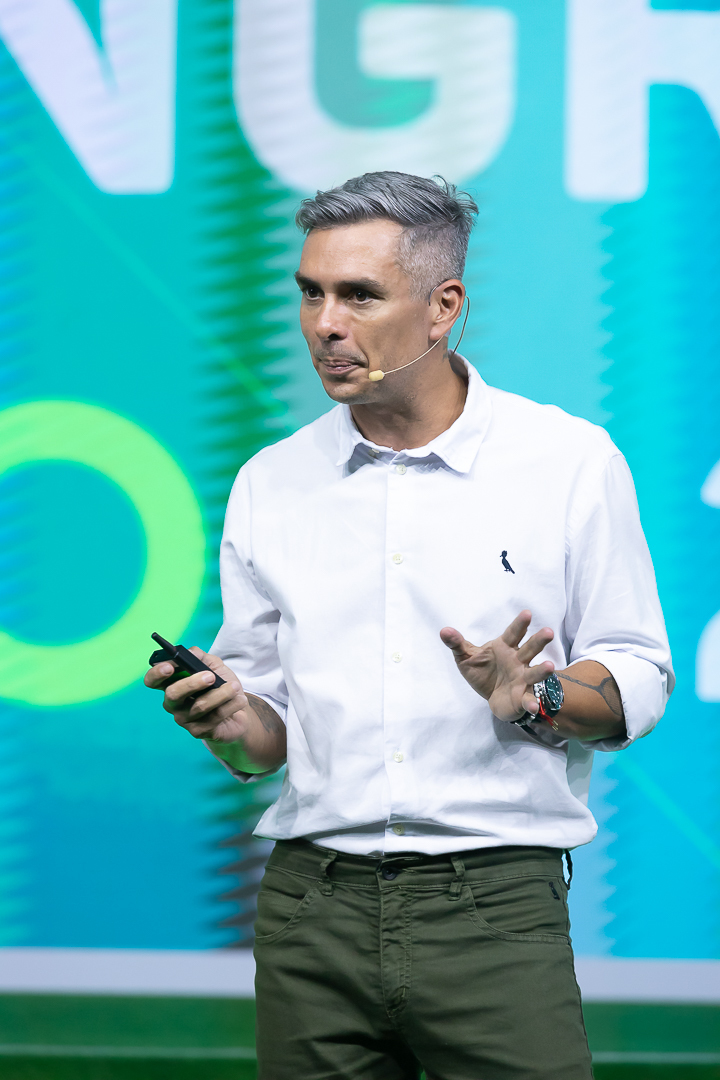 Fotografando a Palestra Motivacional de Ivan Moré 