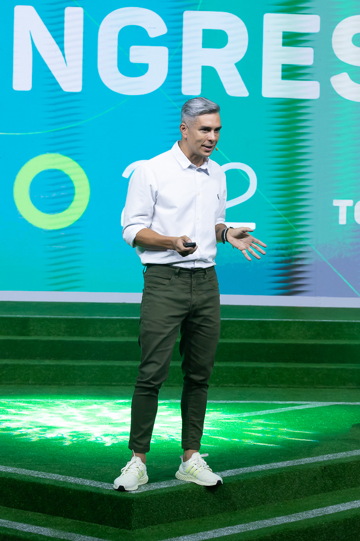 Fotografando a Palestra Motivacional de Ivan Moré 