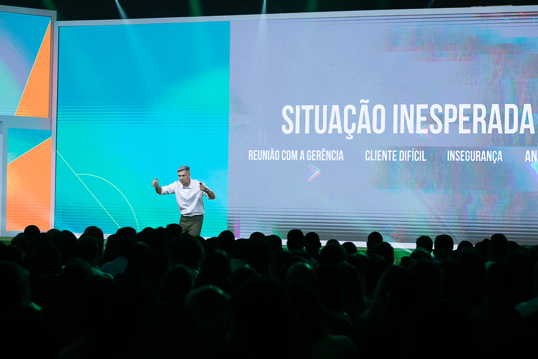 Fotografando a Palestra Motivacional de Ivan Moré 