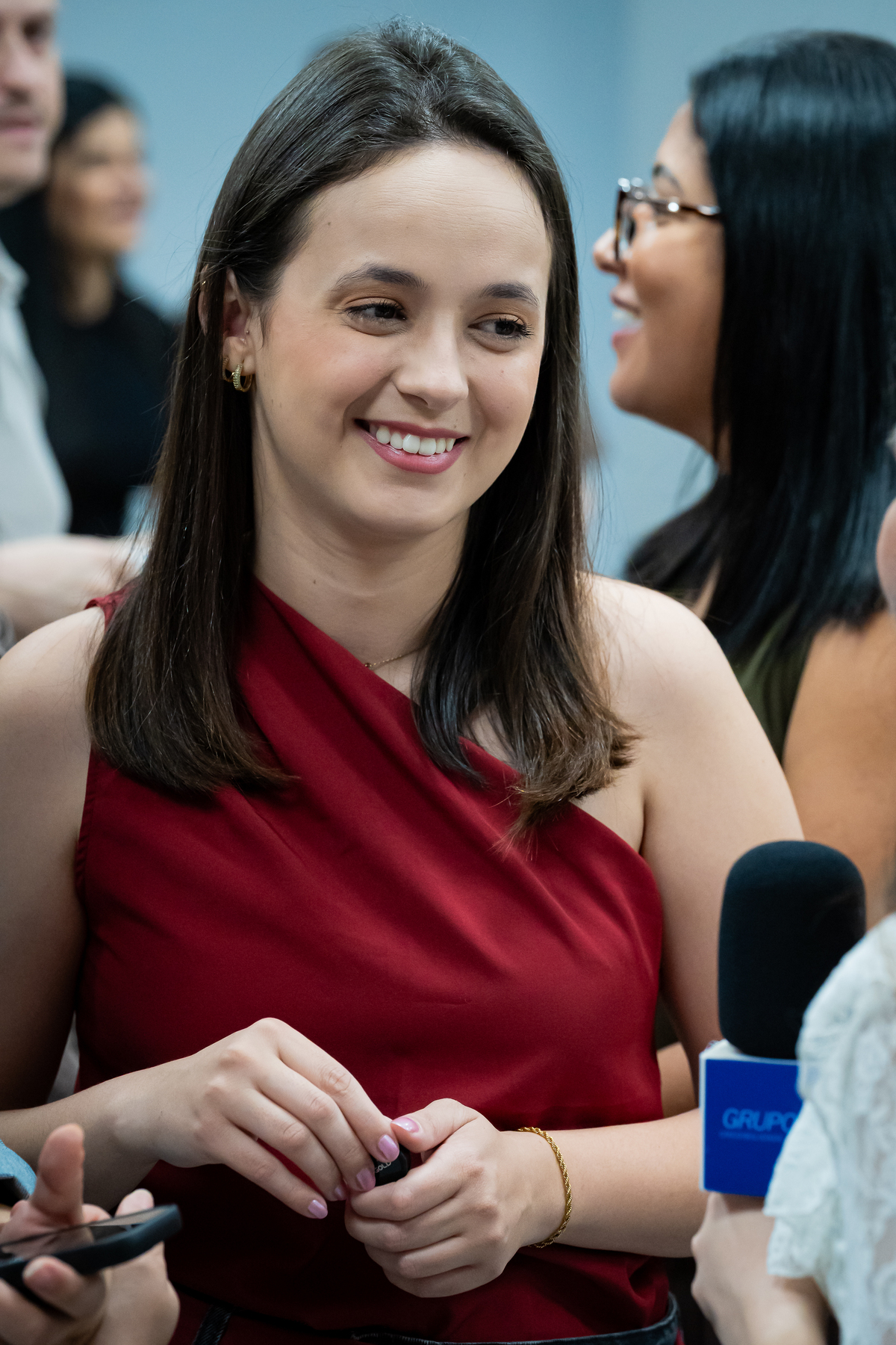 Colaboradores do Grupo EP celebram inauguração dos novos estúdios