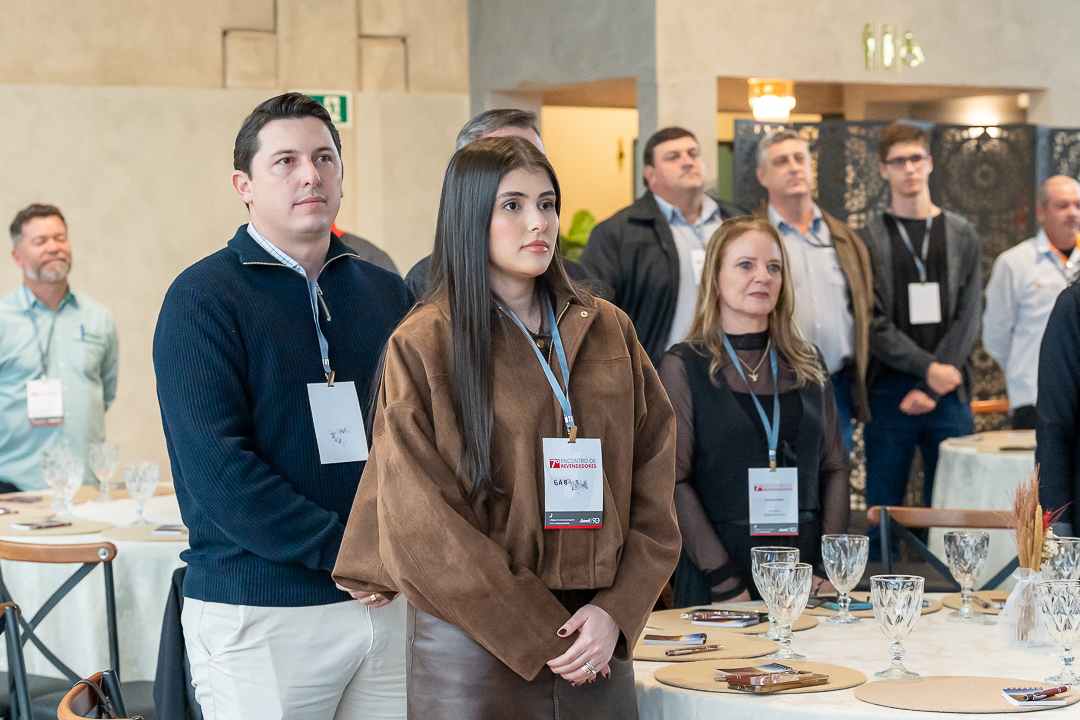 Empresários e parceiros reunidos no encontro da Jumil