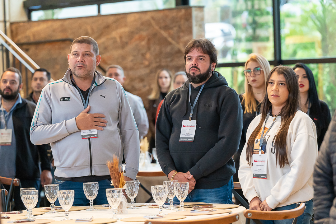 Empresários e parceiros reunidos no encontro da Jumil