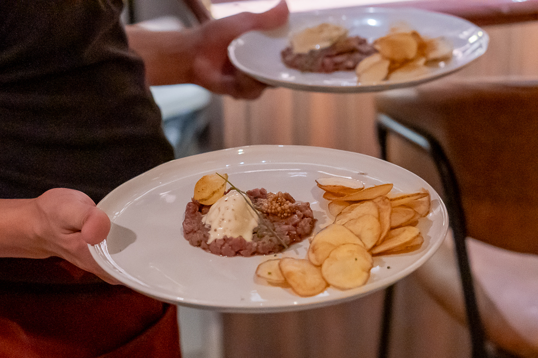 Prato da gastronomia francesa servido na inauguração do Napoleon