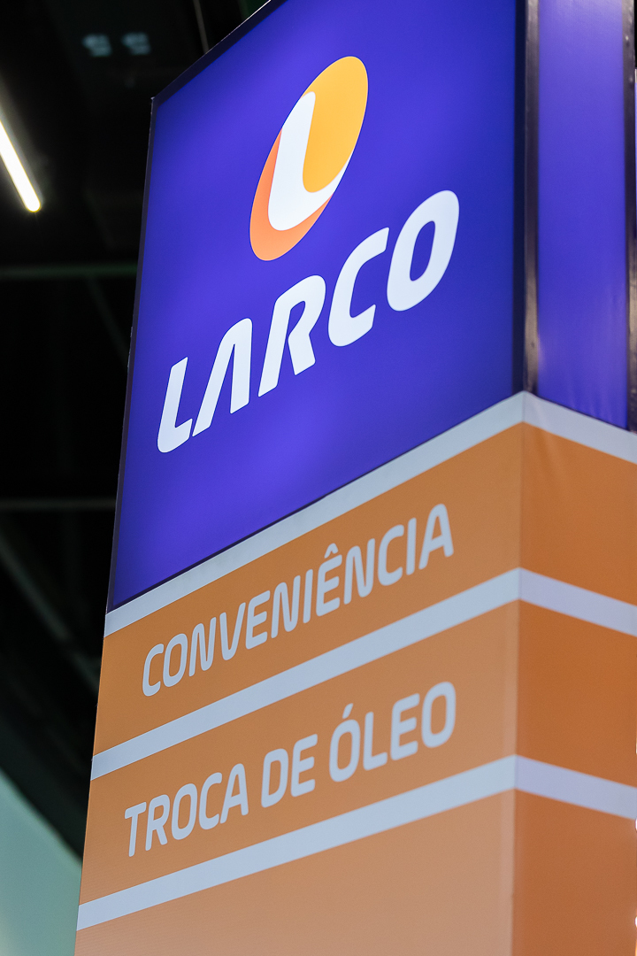 O estande da Larco pronto para receber clientes e parceiros