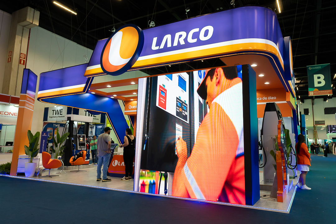 O estande da Larco pronto para receber clientes e parceiros
