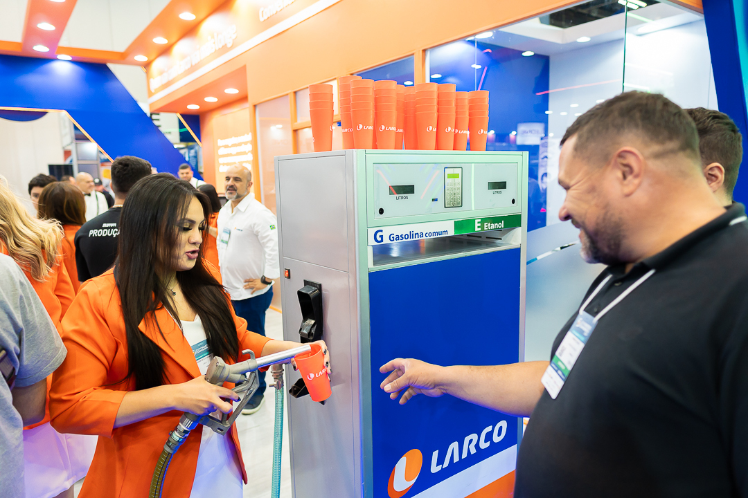 O estande da Larco pronto para receber clientes e parceiros
