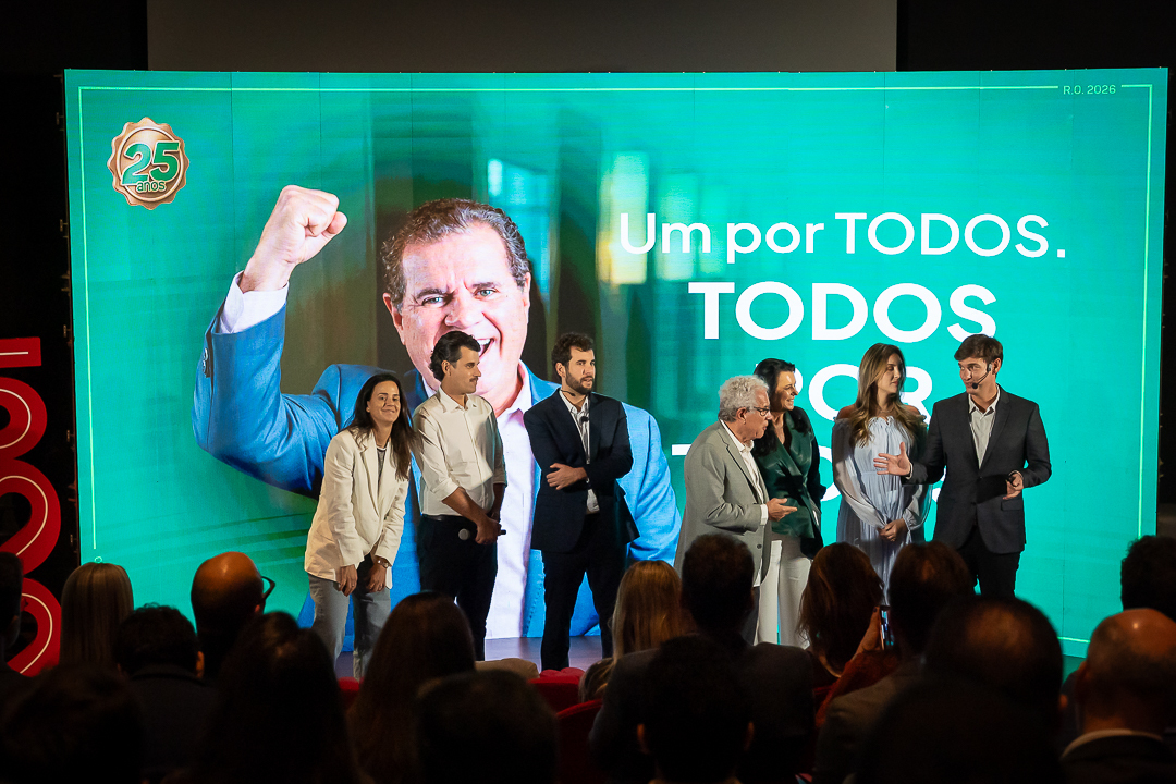 Diretoria da AmorSaúde reunida na celebração dos 25 anos do Cartão de TODOS