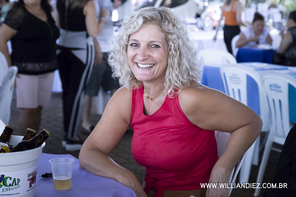 Porco-no-rolete-fiat-padova-sertaozinho