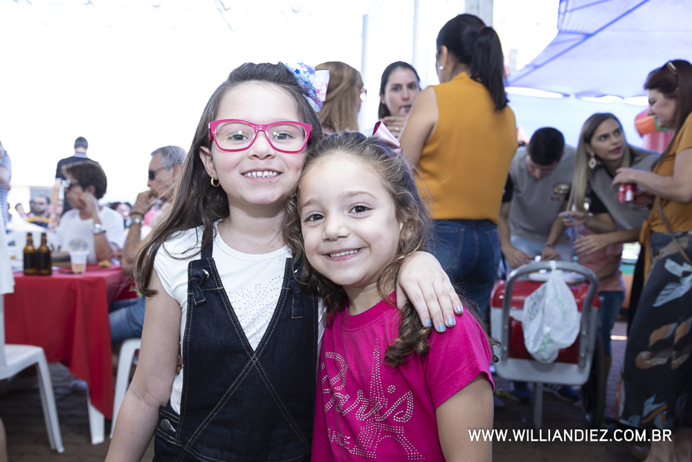 Porco-no-rolete-fiat-padova-sertaozinho