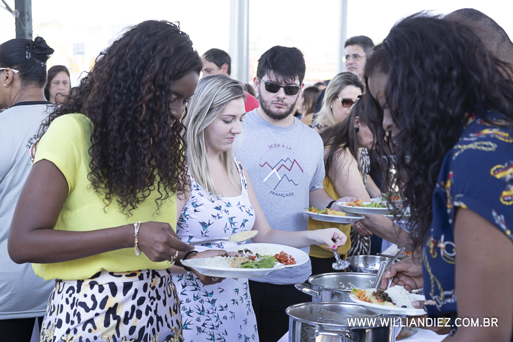 Porco-no-rolete-fiat-padova-sertaozinho