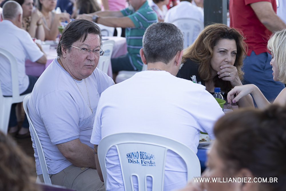 Porco-no-rolete-fiat-padova-sertaozinho