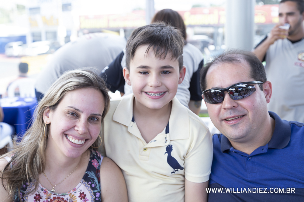 Porco-no-rolete-fiat-padova-sertaozinho