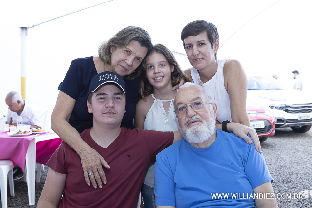 Porco-no-rolete-fiat-padova-sertaozinho