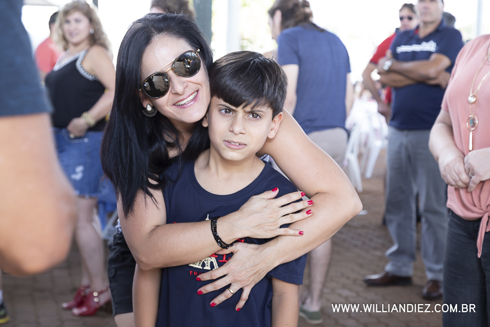 Porco-no-rolete-fiat-padova-sertaozinho