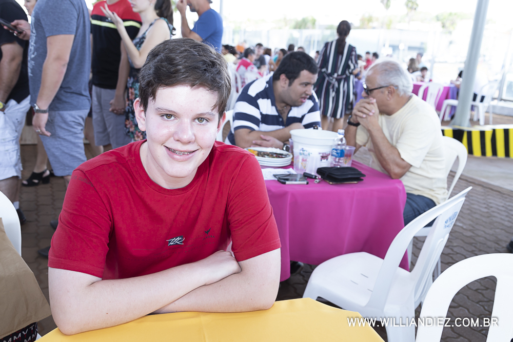 Porco-no-rolete-fiat-padova-sertaozinho