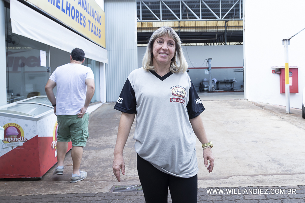 Porco-no-rolete-fiat-padova-sertaozinho