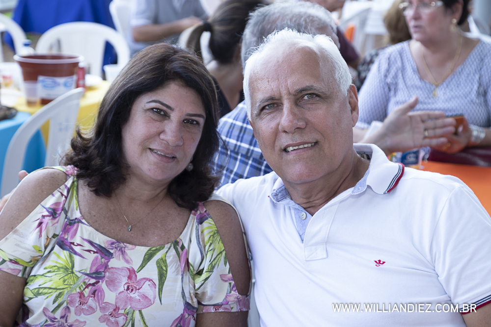 Porco-no-rolete-fiat-padova-sertaozinho