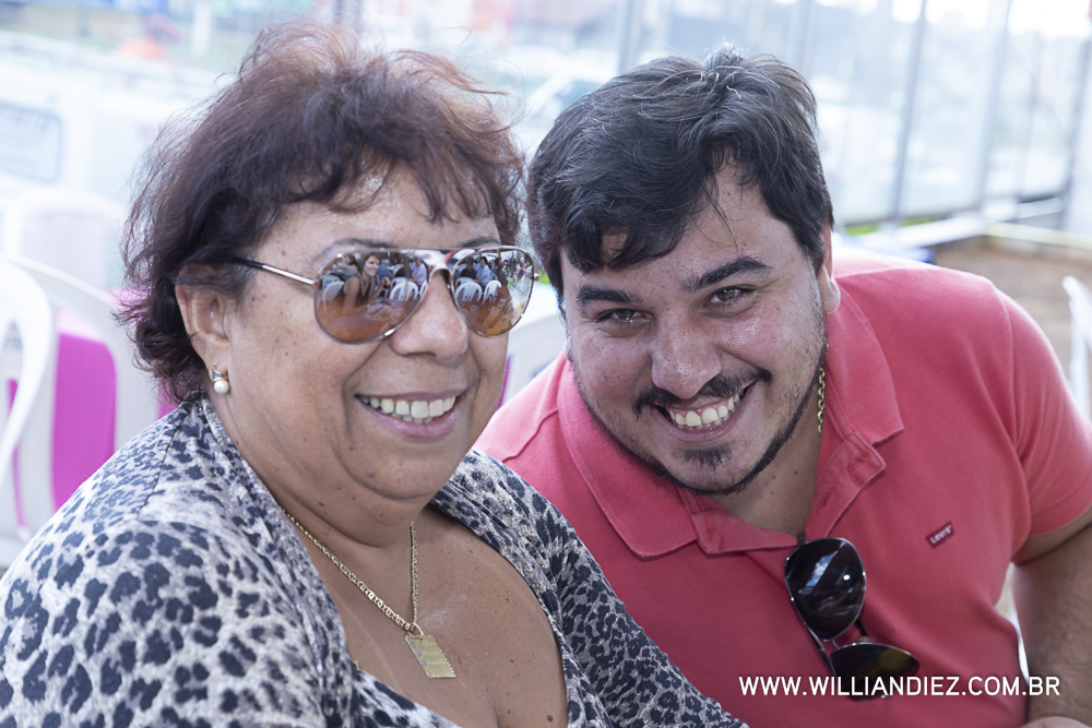 Porco-no-rolete-fiat-padova-sertaozinho