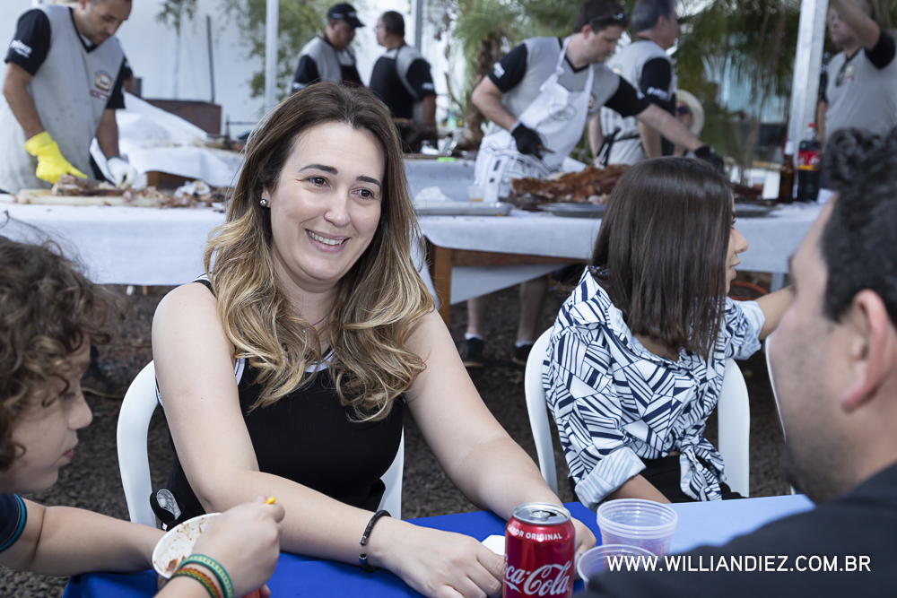 Porco-no-rolete-fiat-padova-sertaozinho