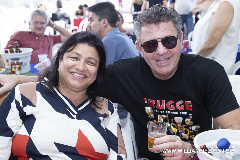 Porco-no-rolete-fiat-padova-sertaozinho